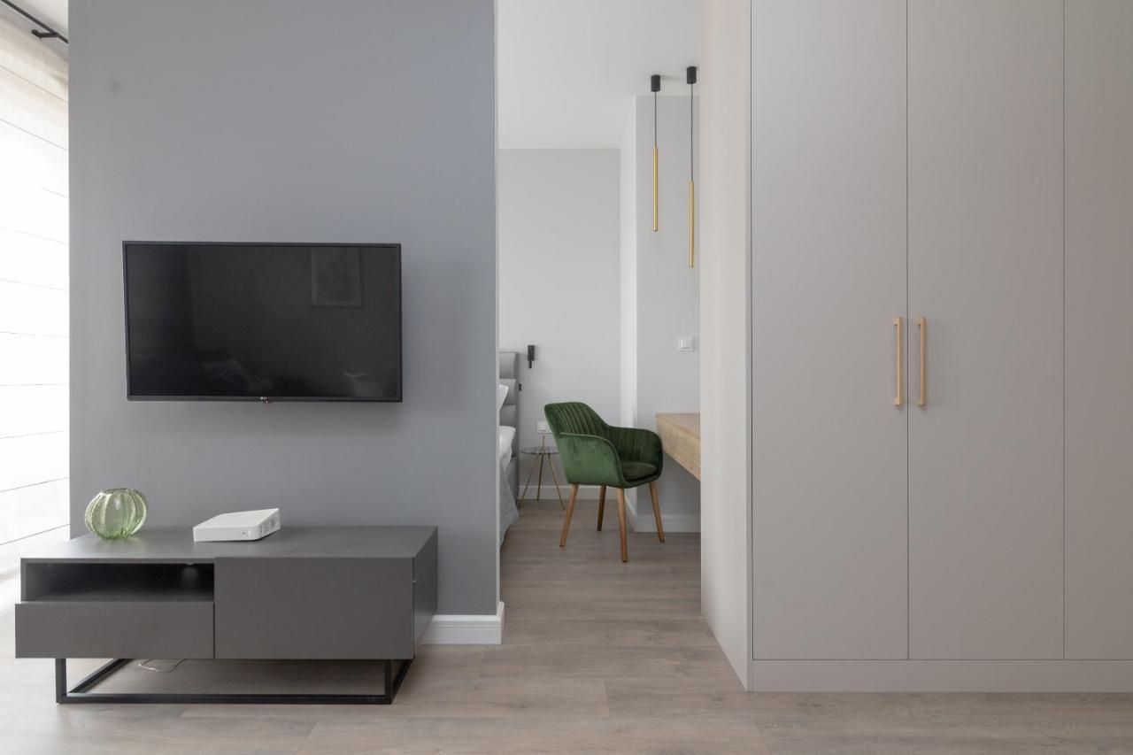 Warsaw Spire Stylish Apartament Bagian luar foto