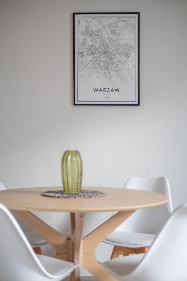 Warsaw Spire Stylish Apartament Bagian luar foto